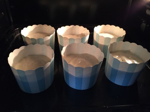 怪物娃娃纸杯蛋糕