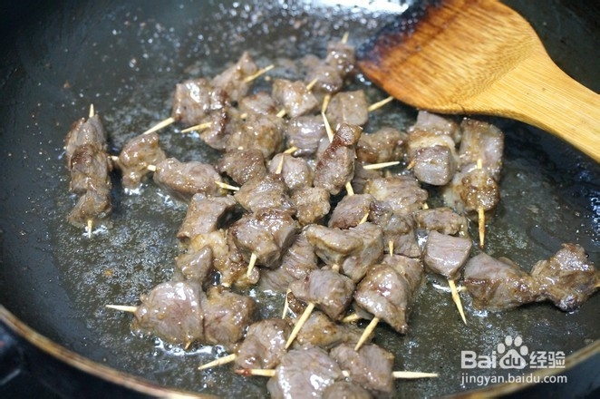 孜然牙签牛肉的做法