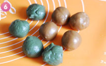 奶黄金枪鱼咖啡和抹茶冰皮月饼