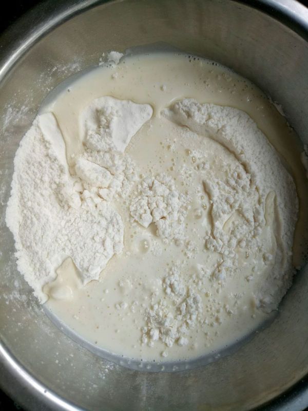 沙茶牛奶葱花卷
