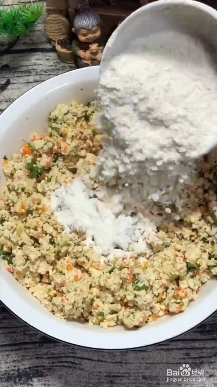 大人小孩都爱吃的炸豆腐丸子要怎样做