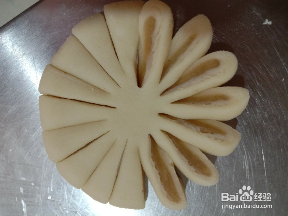 好吃不腻的菊花桃花酥