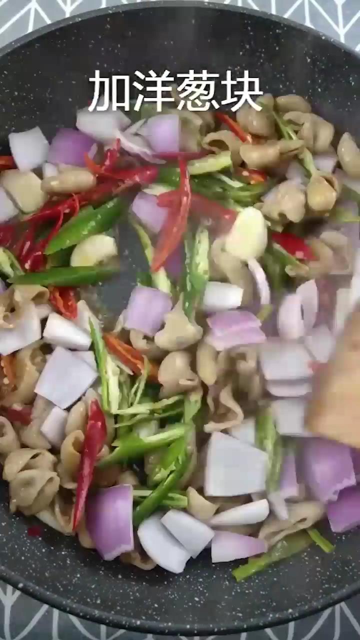 香辣肥肠怎么做