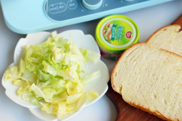 虾仁三文鱼三文治