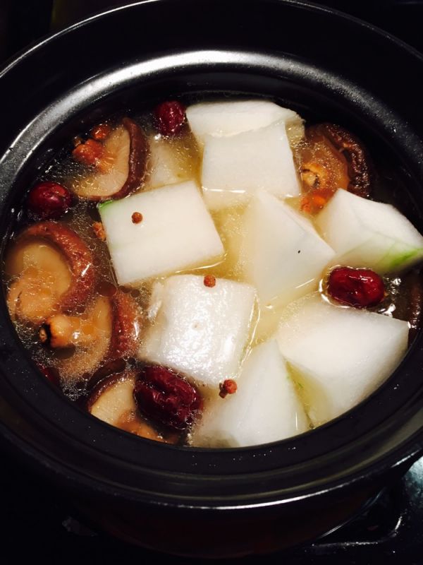 冬瓜香菇排骨汤