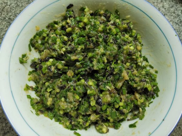 龙利鱼韭菜水饺