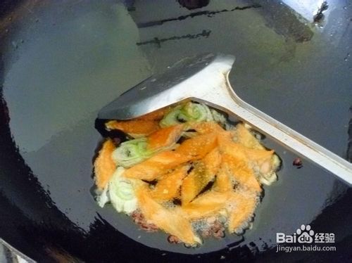 蚝油时蔬炒面片