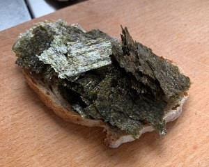 超级美味的和风海苔虾滑蛋三明治