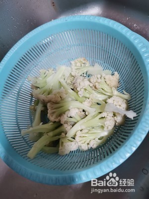 教你怎么做烧烤味干煸花菜