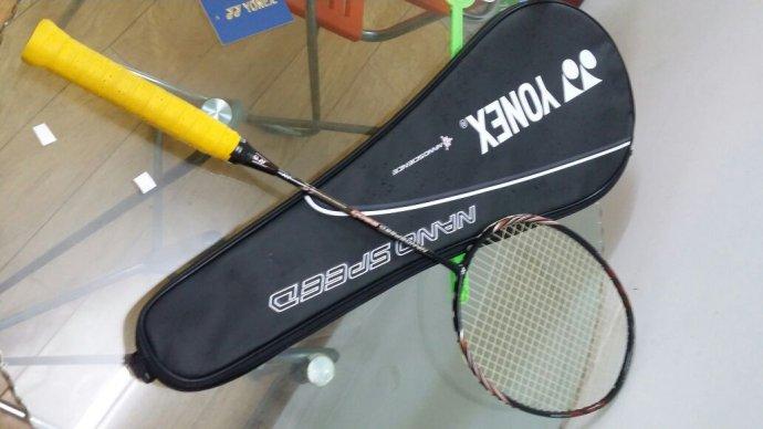 羽毛球100zz什么意思