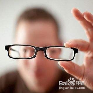 造成近视原因有那些?