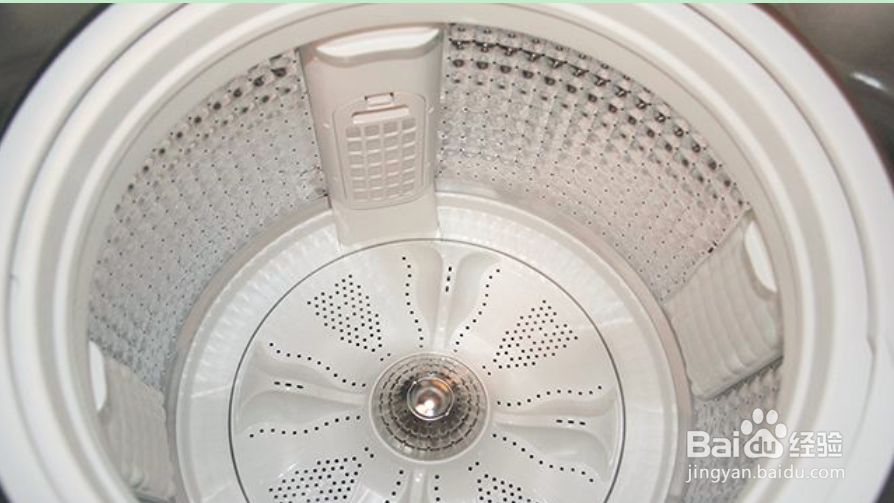 如何清洗波轮洗衣机
