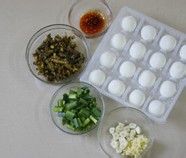 腌菜炒汤圆的做法？