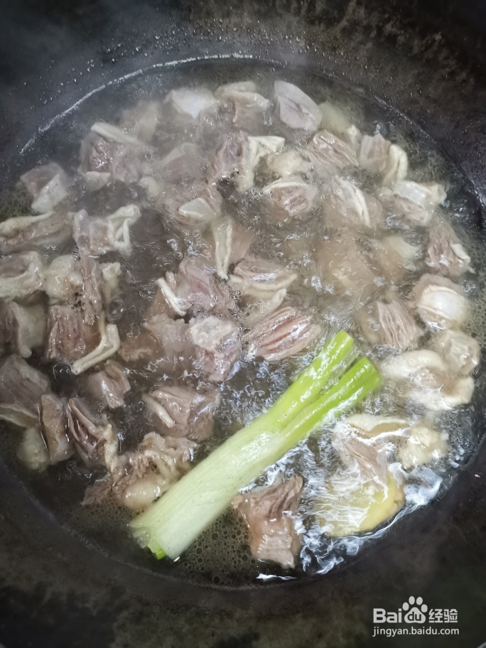 新手易做的西红柿牛肉汤