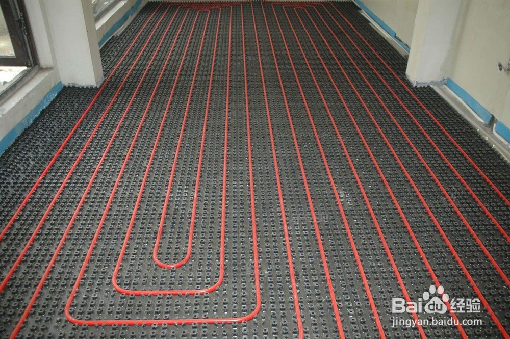 何种采暖方式更靠谱?地暖VS暖气片全方位解析