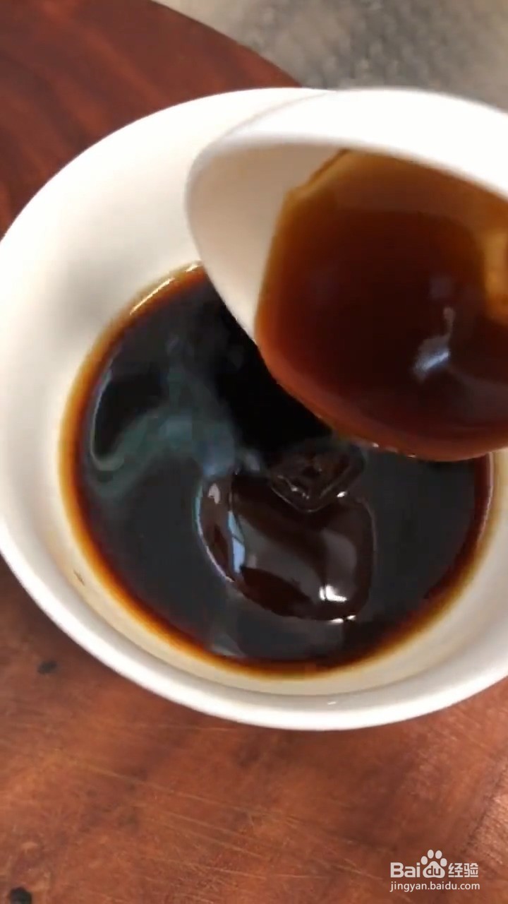 如何制作好吃的红烧鲫鱼