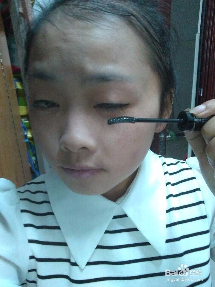 初学化妆你应该怎么做?