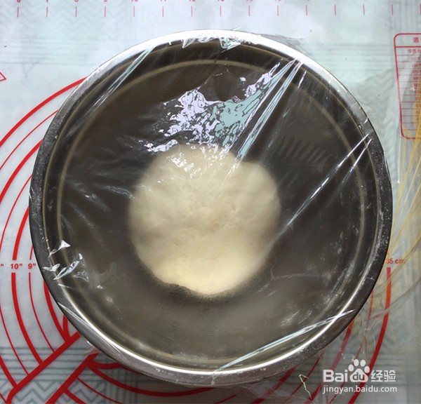 如何做出好吃的酸菜猪肉馅饼