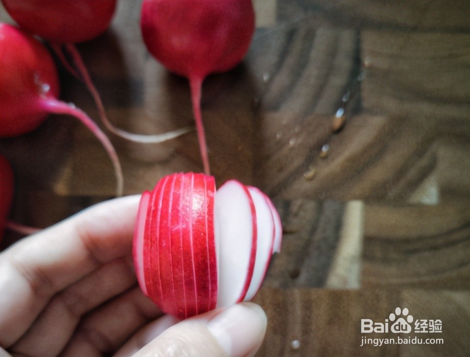 家庭自制糖醋樱桃萝卜