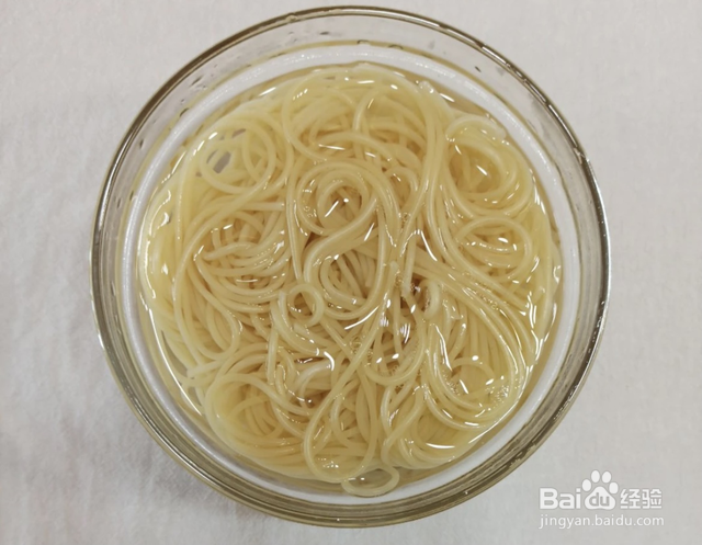 家庭制作蒜香奶油虾仁意面