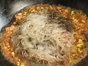 蚂蚁上树怎么做