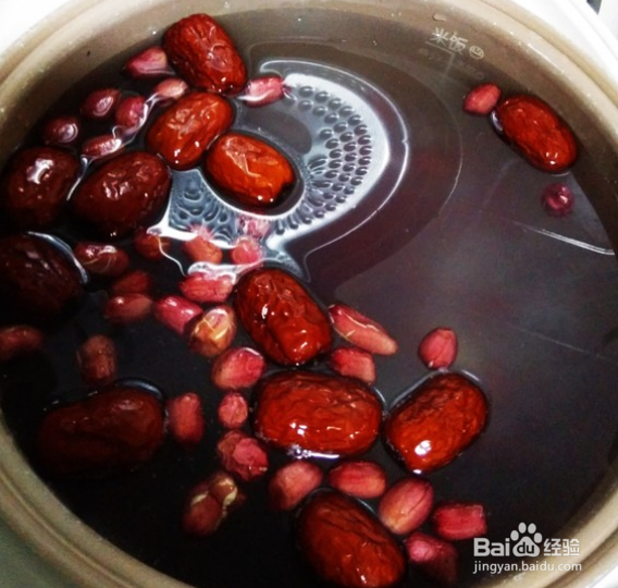 红枣桂圆黑米粥
