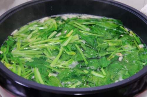 菠菜虾皮蛋花汤