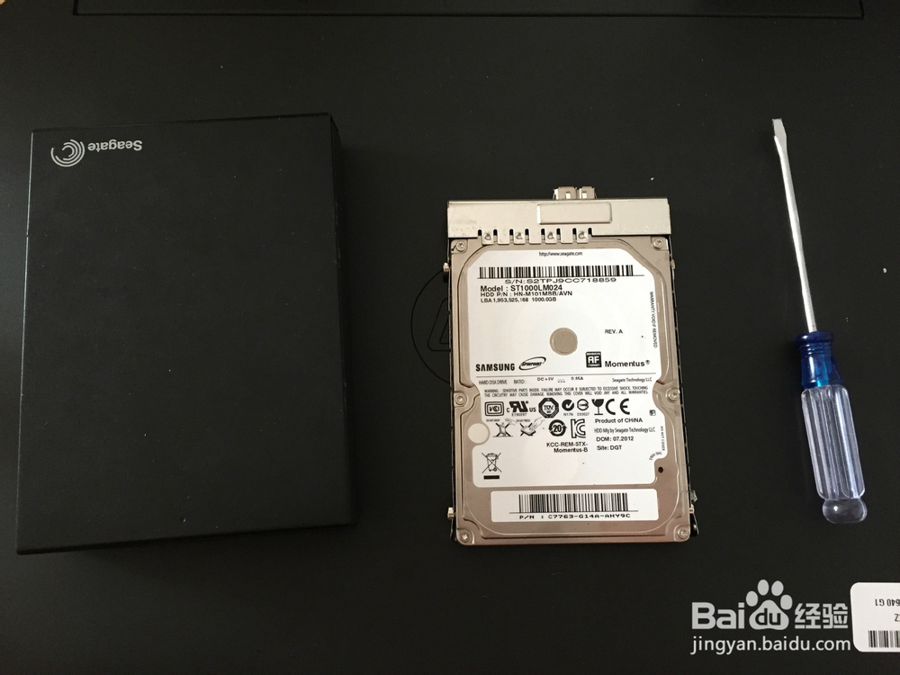 希捷移动硬盘 Model:SRD00F1 的拆解
