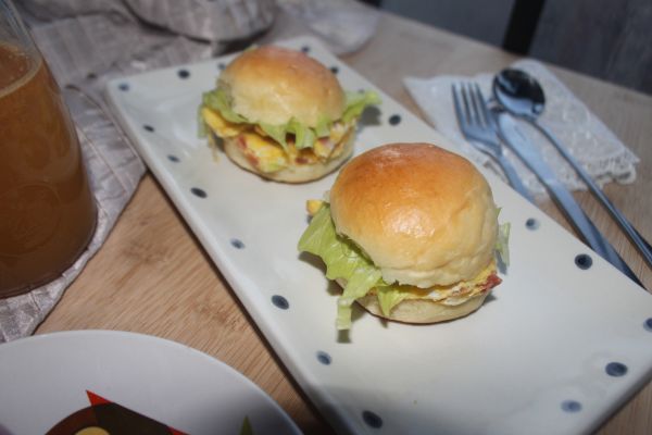 淡奶油迷你面包