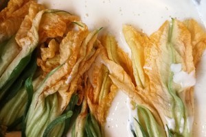 如何做油炸南瓜花