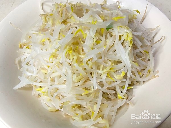 家常凉拌绿豆芽