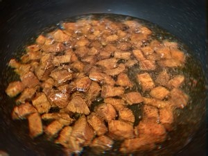 辣子鸡胸肉怎么做