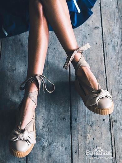 2018年穿什么样的凉鞋好看?