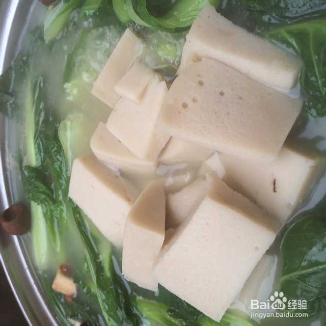 家常白菜丝瓜火锅的做法