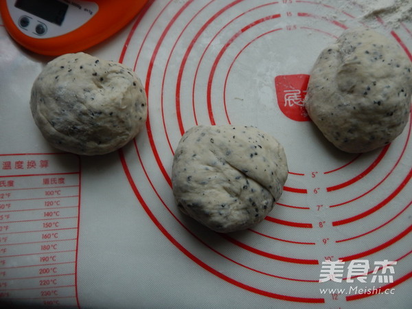 黑芝麻吐司的做法