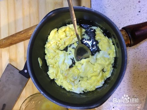 如果做韭菜鸡蛋馅饼？