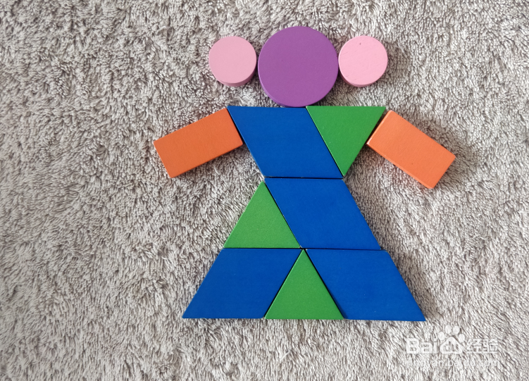 用蒙氏积木怎样拼一个小女孩?