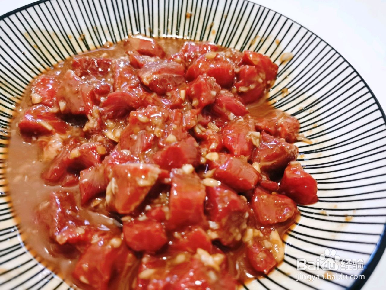 蚝油芦笋牛肉粒的做法