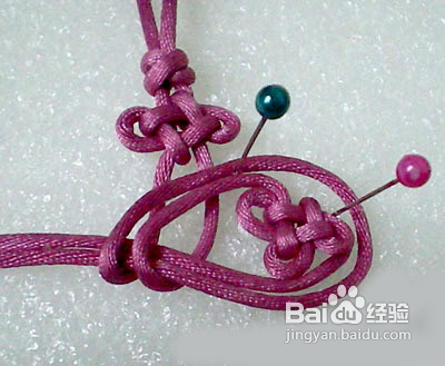 怎样编变化酢浆草结毛衣链