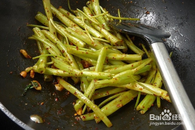 牛肉酱爆通菜梗