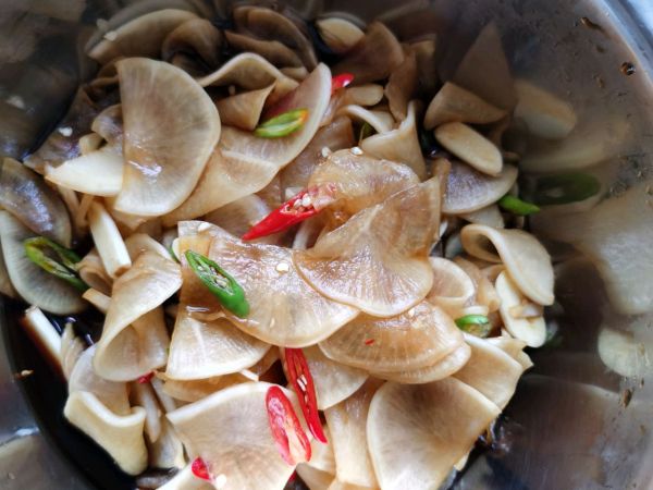 脆爽可口萝卜片