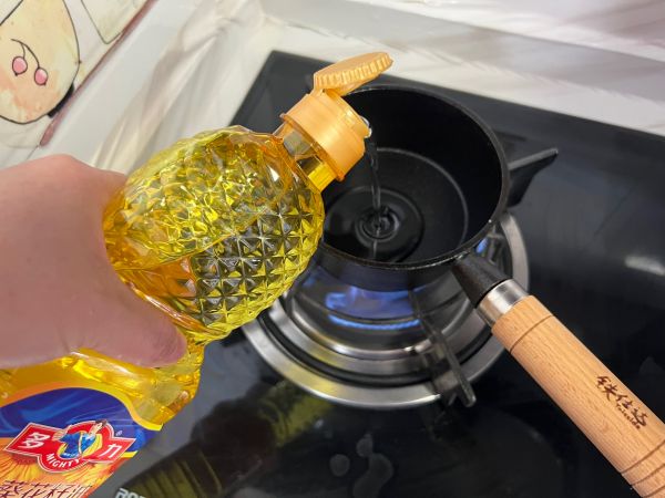 凉拌黄瓜金针菇