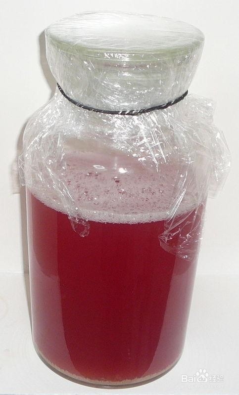 口味醇正的红酒(葡萄酒)是怎么样来制作的呢?