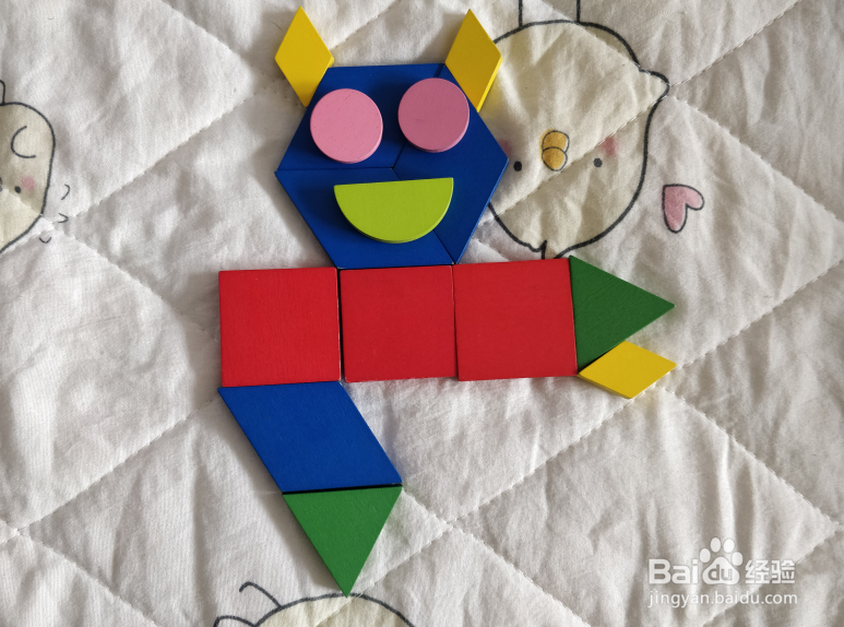 用几何形状怎么拼一辆怪兽车？