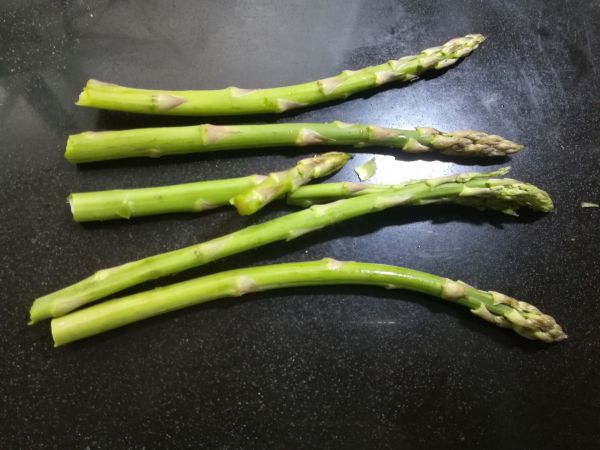 香煎培根芦笋卷