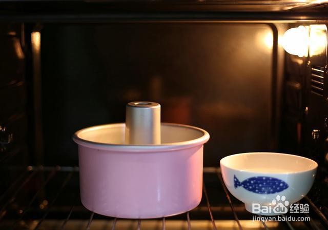 家庭自制咸香热狗肉松软面包