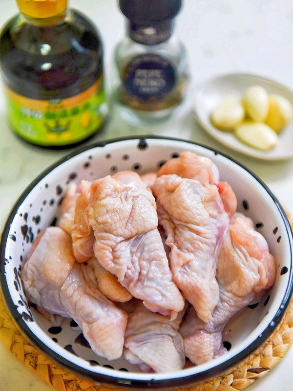 黑椒蒜香鸡翅根