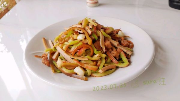 蒜辣肉酱蛋瓜条
