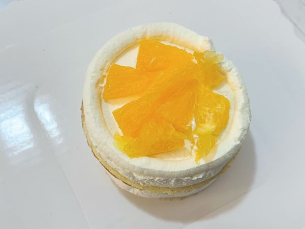 生椰白桃乌龙茶蛋糕