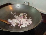 洋葱牛肉的做法